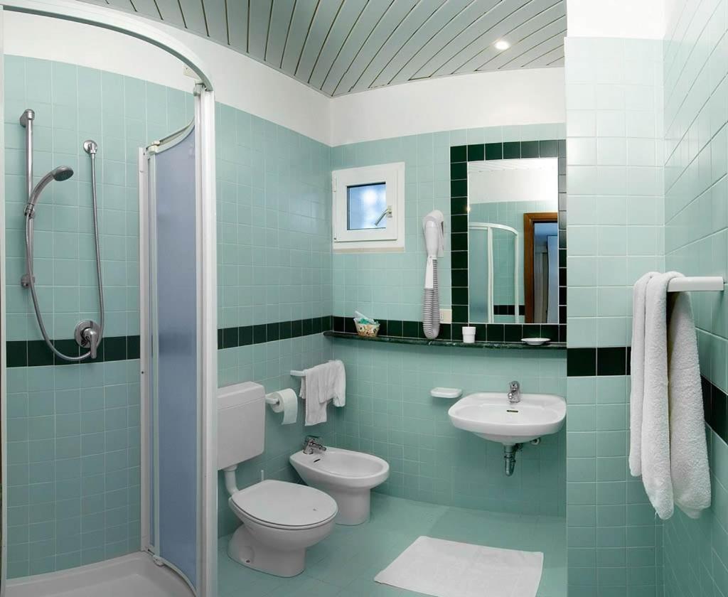 Trevi Family Resort Cattolica Buitenkant foto